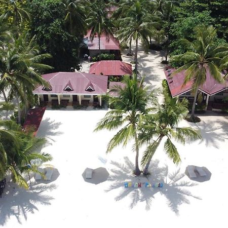 Beach Placid Resort Powered By Cocotel Ocoy Exterior foto